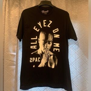 Vintage Tupac All eyes on me tee